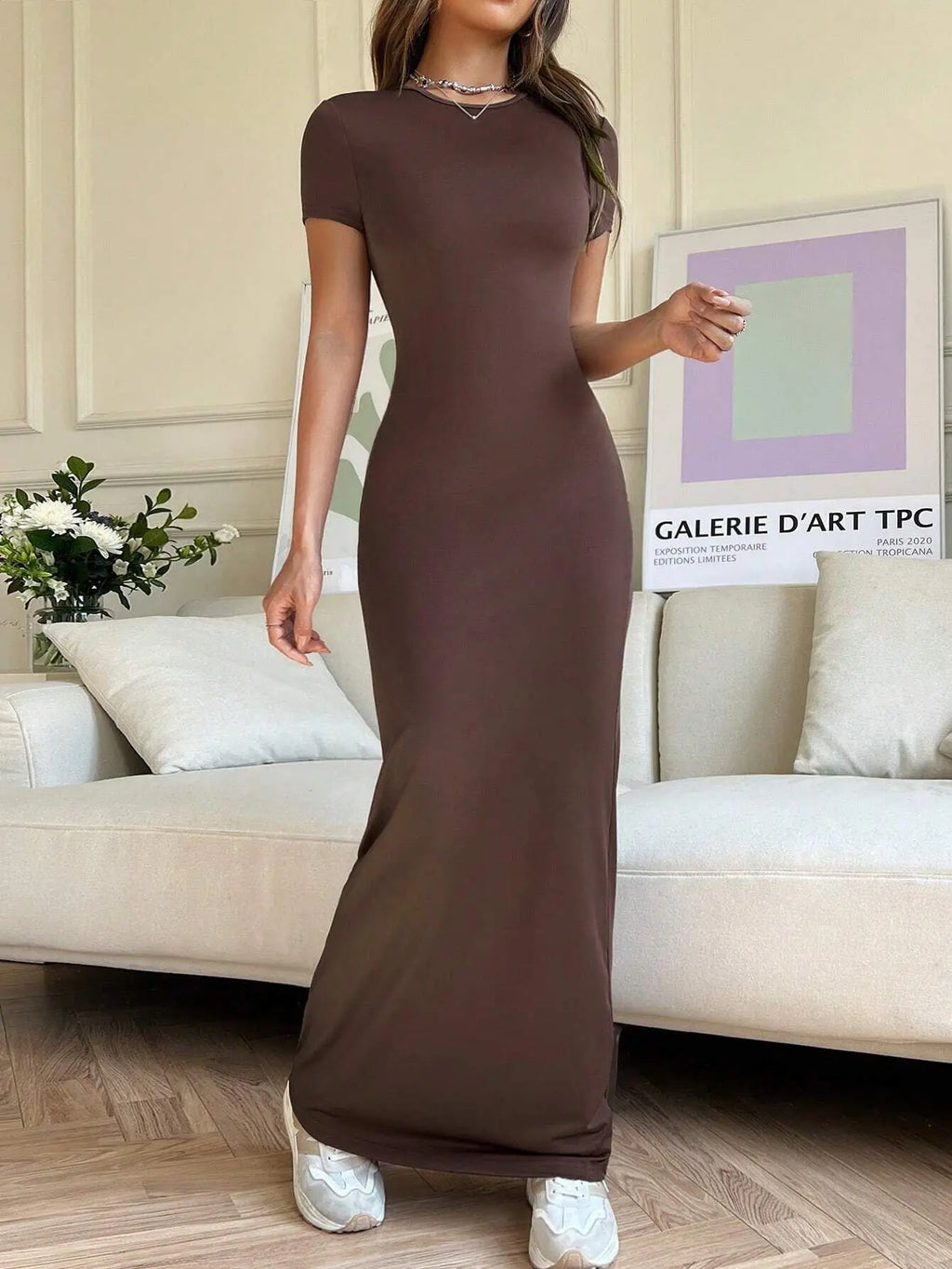 Short-sleeved Solid Color Slim Sexy Waisted Spring And Summer Temperament Dress Women's Round Neck Elegant Long Dress For Dinner
