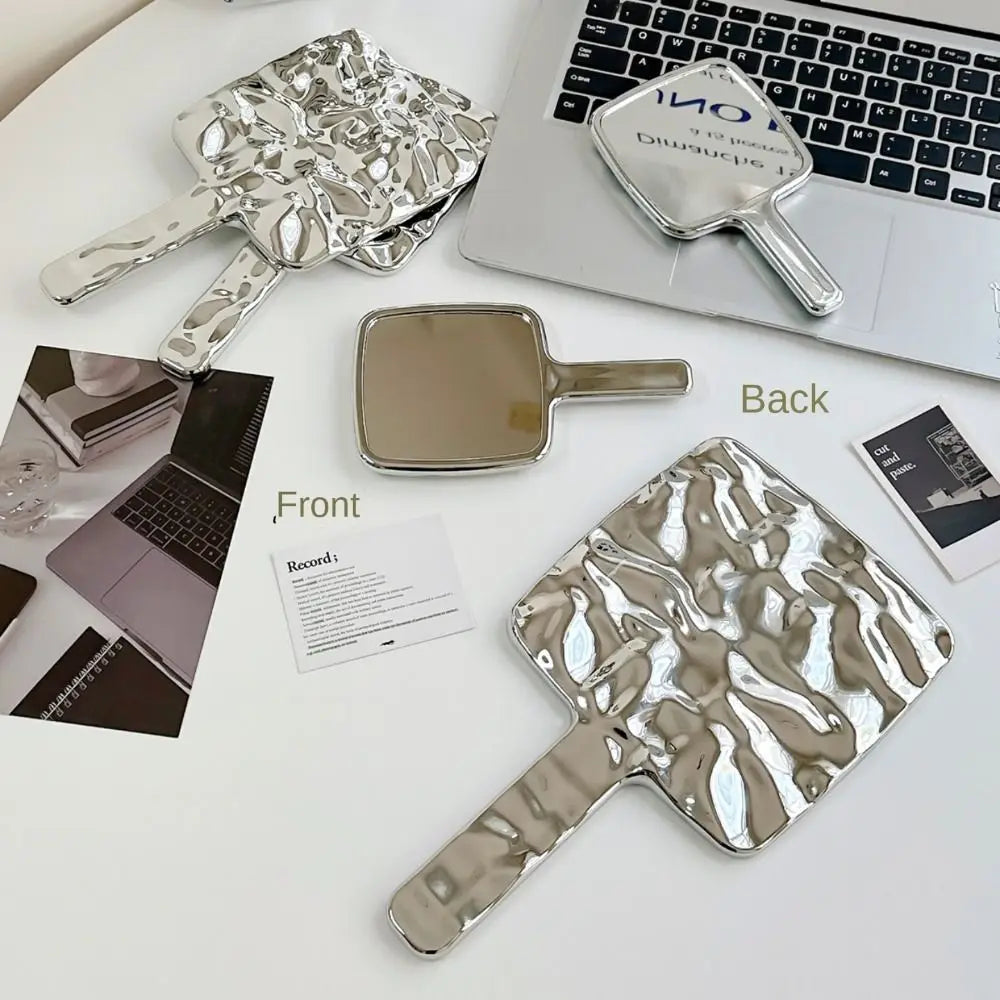 Beauty High Definition Handheld Mirror Liquid Shape Silver Makeup Mirror Fashion Travel Vanity Mirror Household