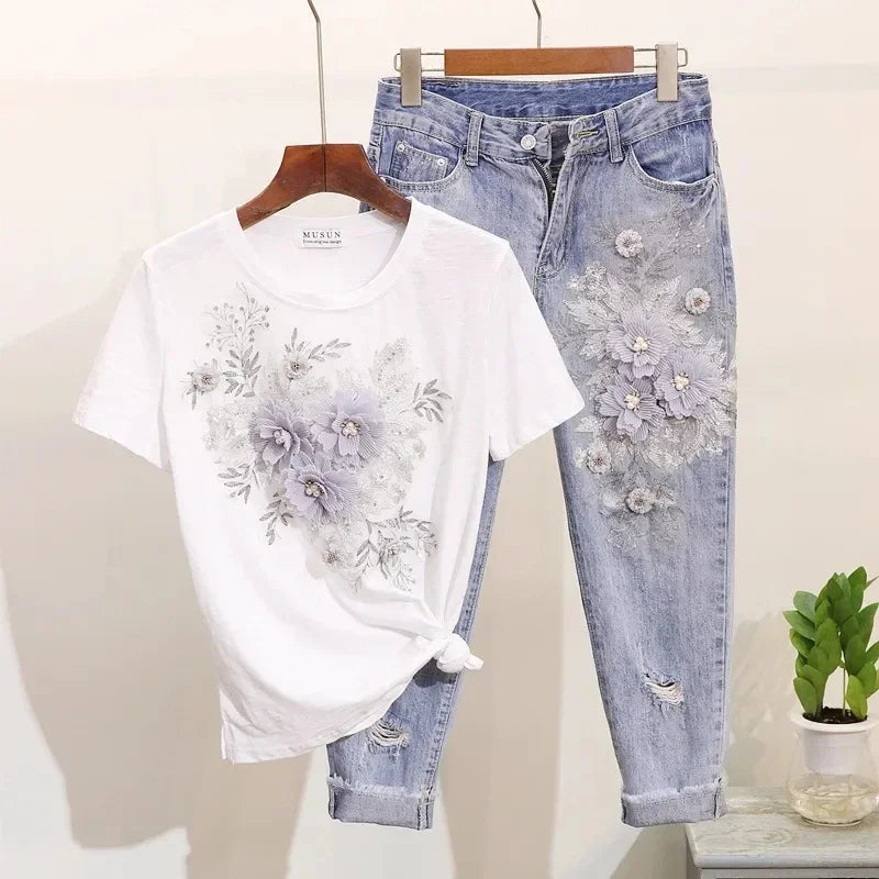 Two-Piece Suit 2025 Summer New Women Denim Pants Beading Embroidery Tshirt Tops+ High Waist Hole Jeans Female Casual Outfits