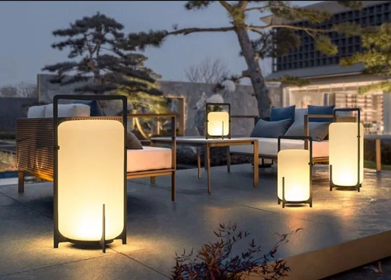 Modern Outdoor Indoor Floor Lamp White Acrylic Black Metal Lighting Floor Light For Garden Hotel Parlor Dining Room Bedroom