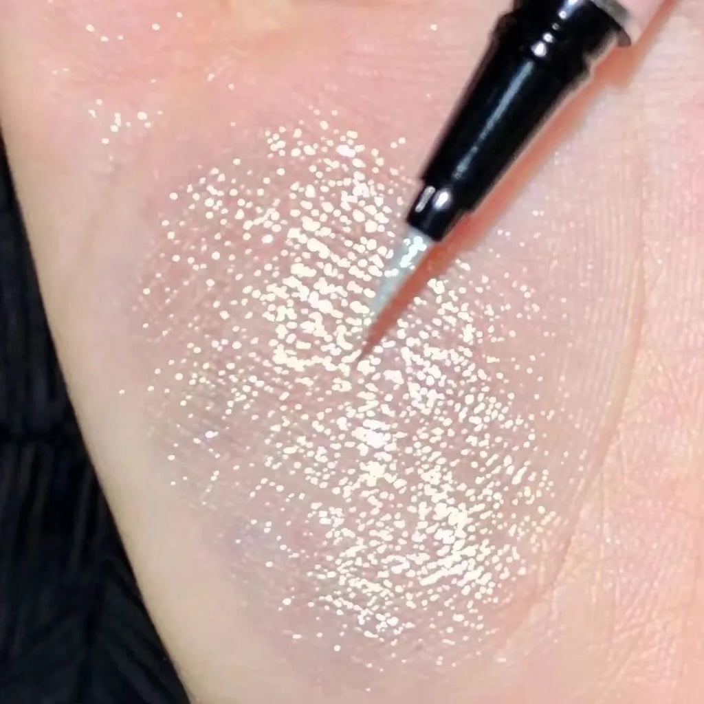 1Pc Glitter Eyeshadow Pen Matte Purple Diamond Eyeliner Pen Waterproof Highlight Brighten Silkworm Makeup Pencil Shiny Eyelids
