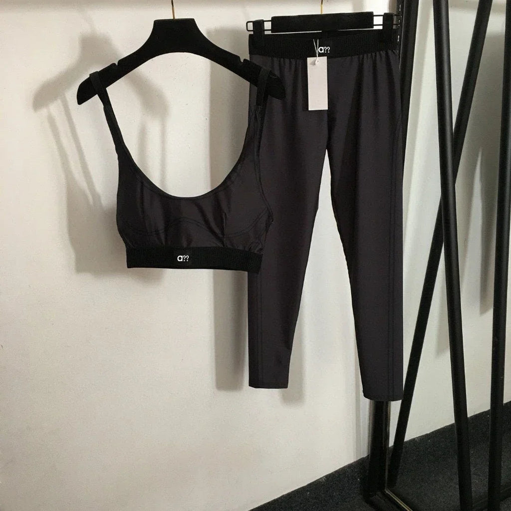 2026 Summer New Style Yoga Sports Outfit - Bandeau Top Stretchy Ankle-length Leggings