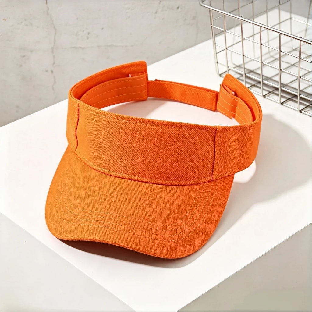 Solid-color brimless sun hat with adjustable snap fasteners. Sporty sun hat suitable for both men and women. Lightweight basebal