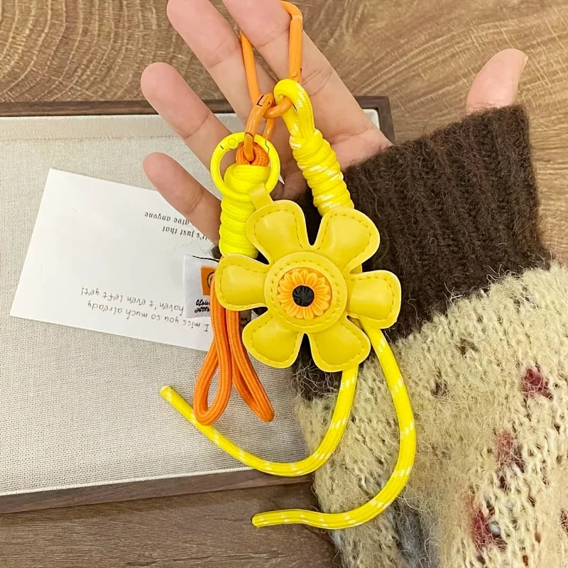 Creative Key Pendant Leather Sunflower Braided Rope Handing Pendant Girl's Bag Charms Women Keyring Hanging Ornament