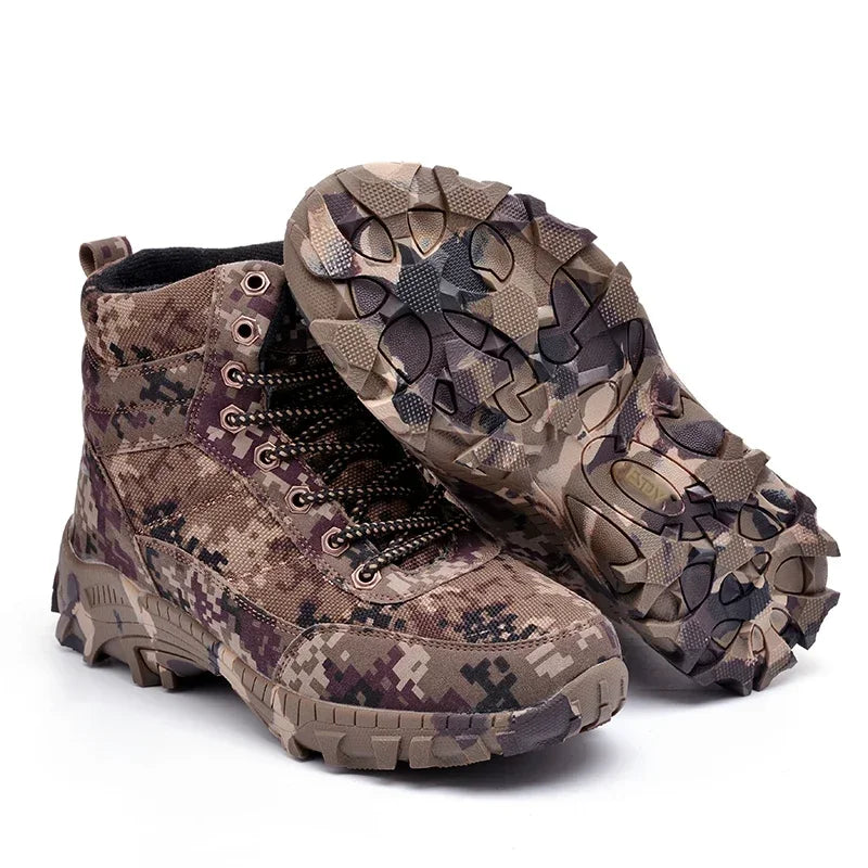 Winter Men's Snow Boots Men Combat Army Boots Winter Camouflage Warm High-top Cotton Shoes Mens Plush Wool Boots Size 39-46