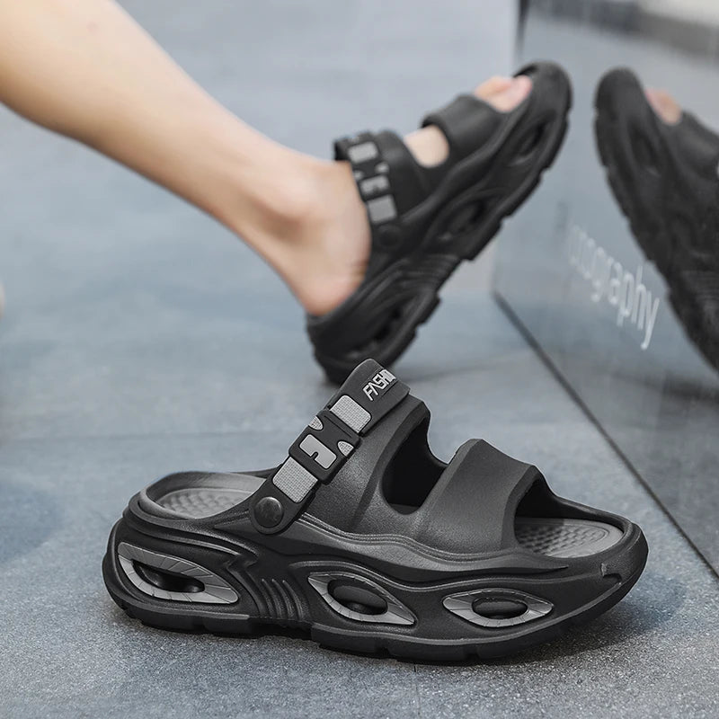 Summer New Style Men's Simple Hollow-Out Dual-Wear Beach Flip-Flops, Sizes 38-45, Thick-Soled Drainage Eva Sandals