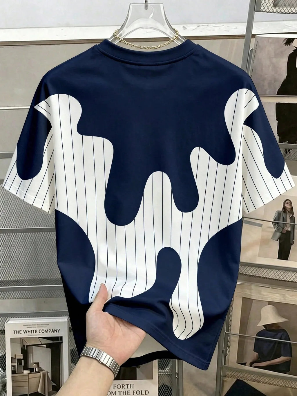 Summer Men's Round-neck T-shirt with 3D Print Colorful Design Breathable Lightweight Casual and Fashionable Streetwear Clothing