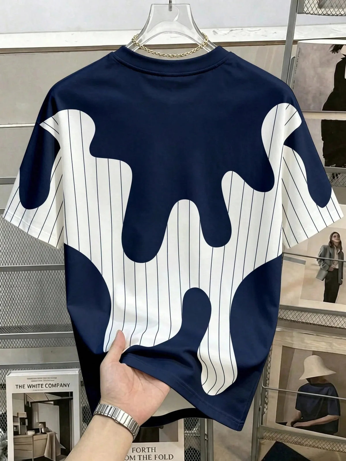 Summer Men's Round-neck T-shirt with 3D Print Colorful Design Breathable Lightweight Casual and Fashionable Streetwear Clothing