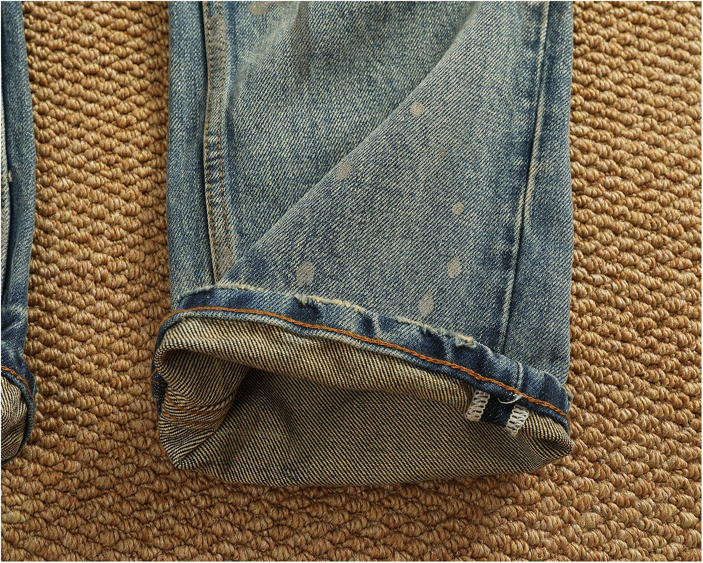 2025 Autumn New American Retro Heavyweight Ripped Denim Men's Fashion 100% Cotton Washed Old Straight Tapered Casual Jeans