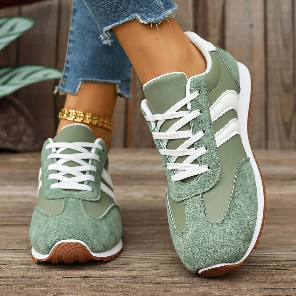 Fashion Women Sneakers 2026 New Breathable Sport Shoes Women Spring Autumn Running Sneakers Casual Lightweight Shoes
