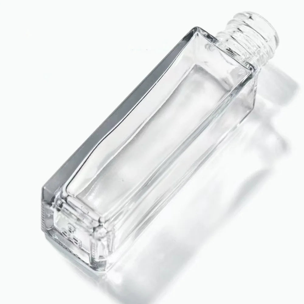 5ml / 10ml / 20ml Perfume Spray Bottle Vacuum Glass Atomizer, Which Can Be Refilled With Original Liquid and Stored for Travel.