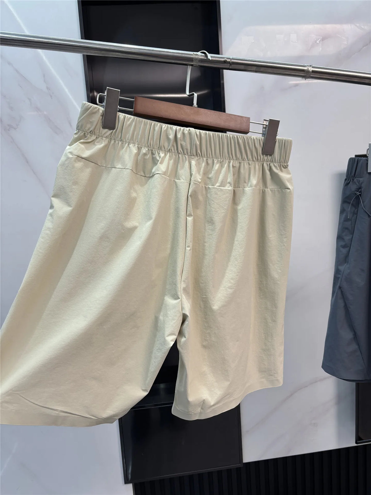 Men's Outdoor Quick Dry Breathable Fabric 3D Tailored Shorts Summer Five-Quarter Pants Short Pants Comfortable Lightweight