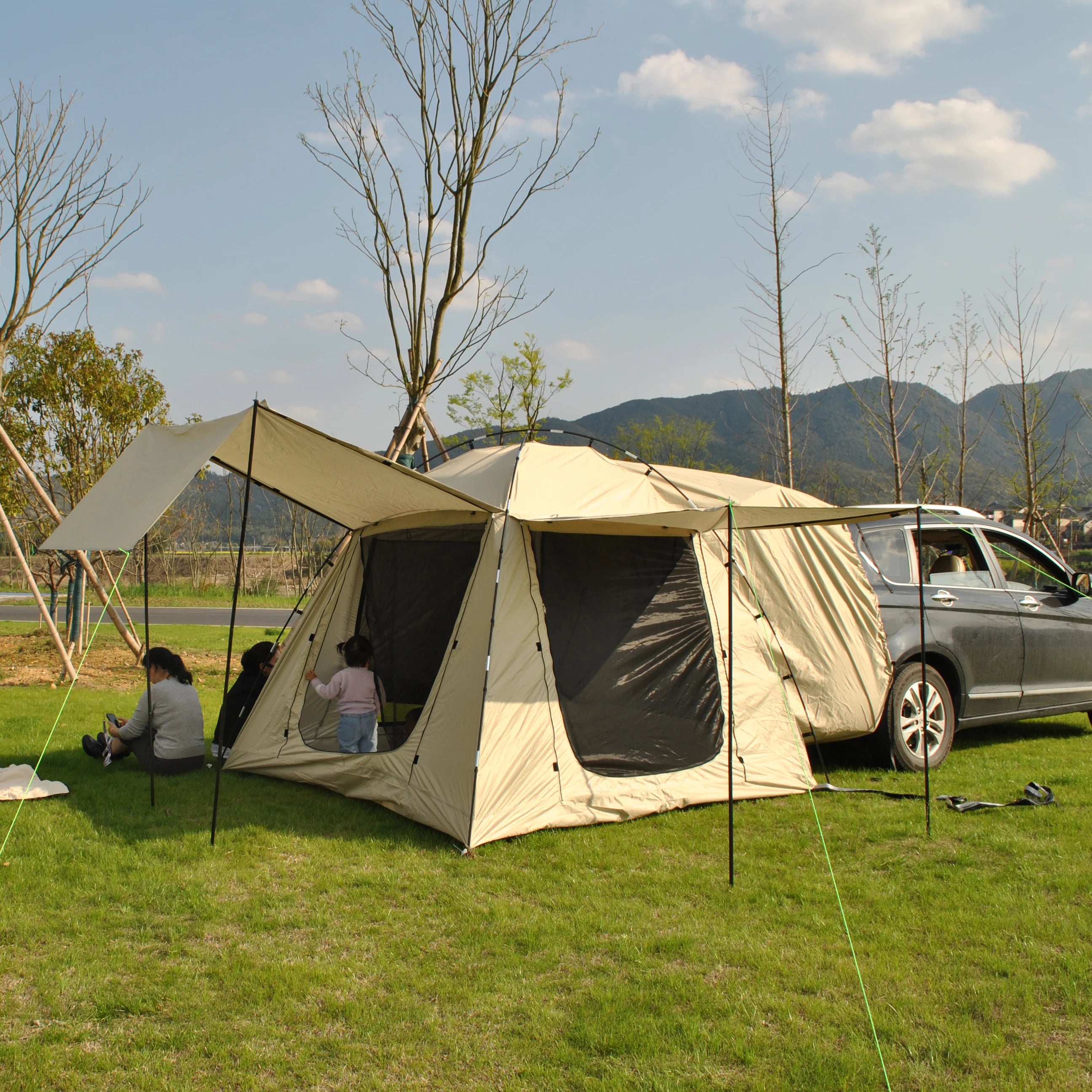 6-Person Size Car Rear Tent with Four Large Window Car Tailgate Tent Back SUV Tent with Large Awning, 6 Person Trunk Tent