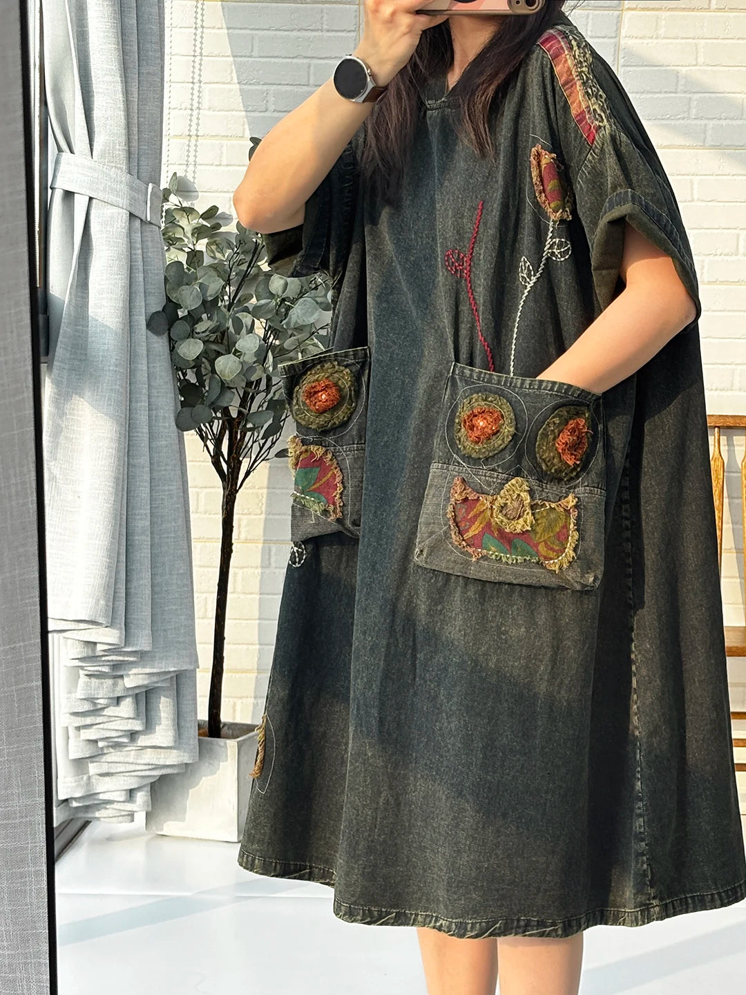 Travel Ethnic Style Artistic Embroidered Hooded Short-Sleeve Denim Dress Women Large Pockets Loose Dress LX5249