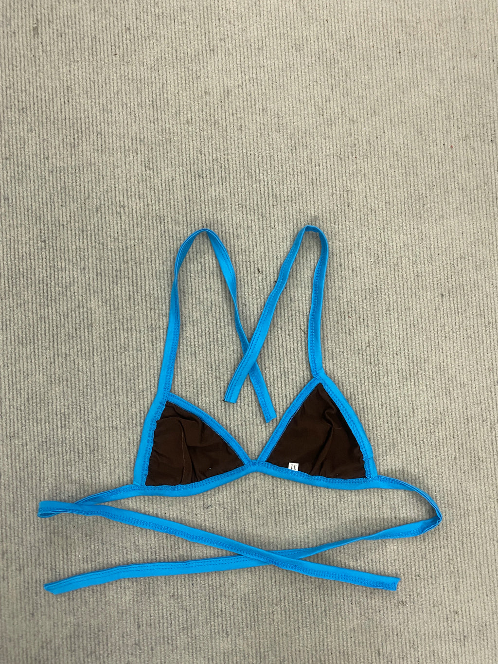 Summer 2026 Neck-Tied Triangle Cup Bikini American Retro Minimalist Sexy Spice Girl Style Printed Swimsuit for Women