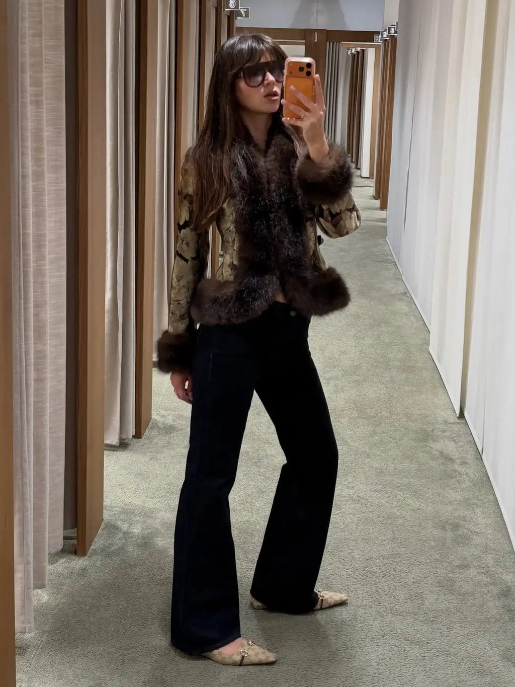 Floral Jacquard Faux Fur Trim Jacket V Neck Single Button Long Furry Cuff Cropped Coats 2026 Vintage Winter New Warm Party Coat