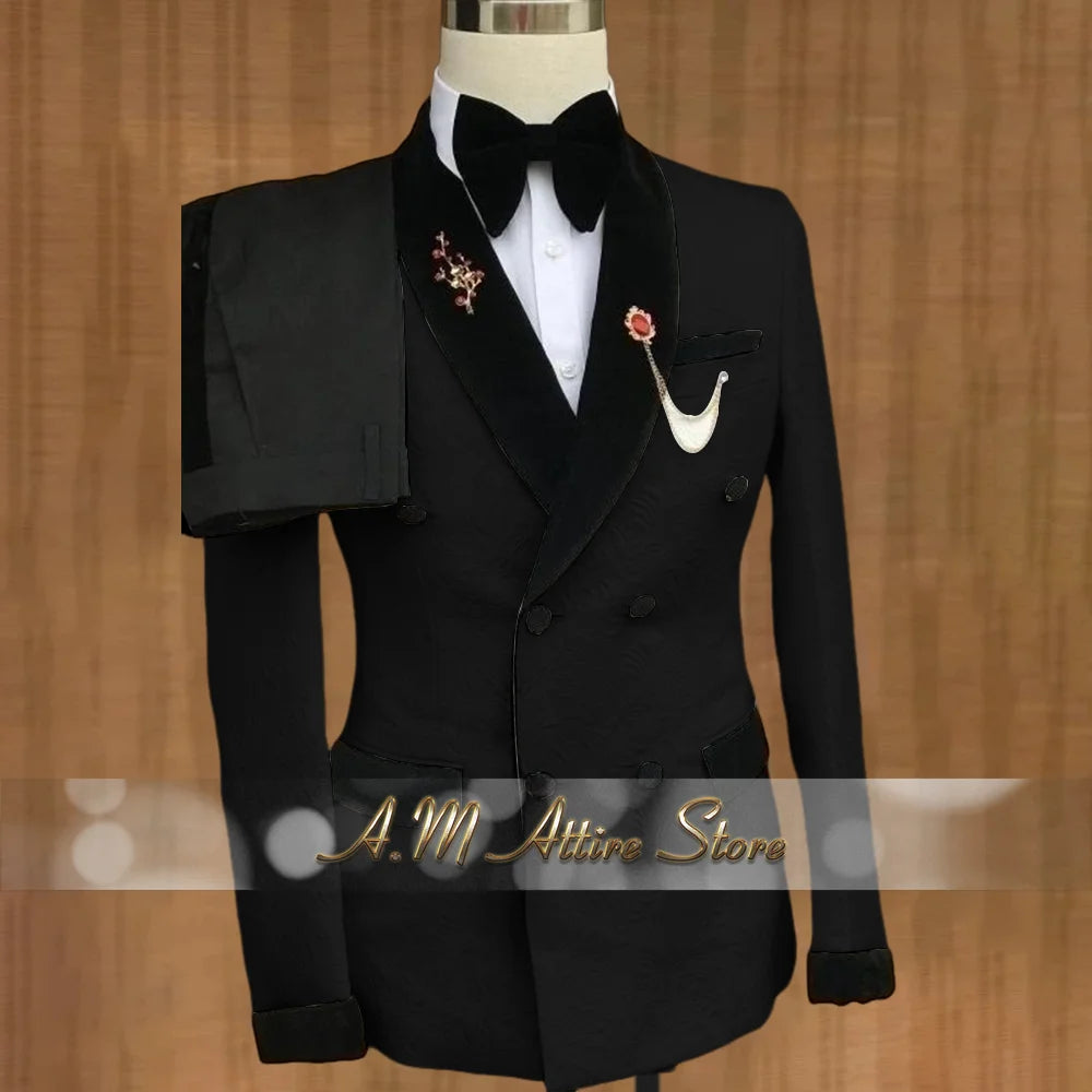 Luxury Wedding Attire for Men Tailored White Jacquard Suit with Black Velvet Shawl Lapel Accents for Grooms & Bridal Party 2PCS