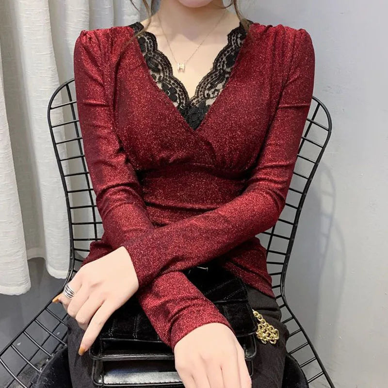 Slim Sexy Lace Spliced V-Neck Tops for Female Spring Autumn New Fashion Casual Long Sleeve Bright Silk T-shirt Women's Clothing