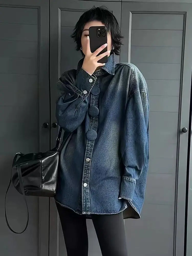 Autumn/Spring Button-down Long Sleeve Loose Fit Medium Jeans Top Casual Oversize Street Chic Washed Denim Shirt