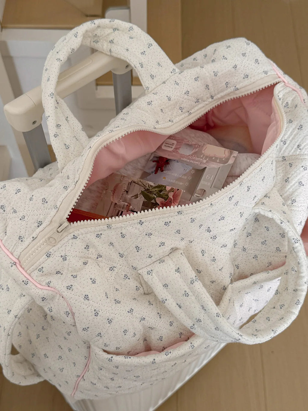 YT style fresh and sweet ins floral travel bag, new large-capacity handbag, student commuter tote bag