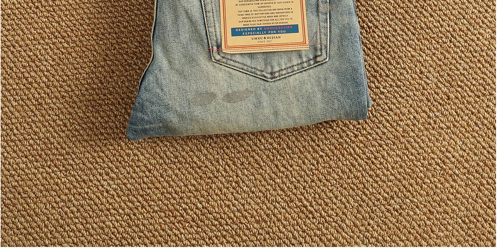 2025 Autumn New American Retro Heavyweight Ripped Denim Men's Fashion 100% Cotton Washed Old Straight Tapered Casual Jeans
