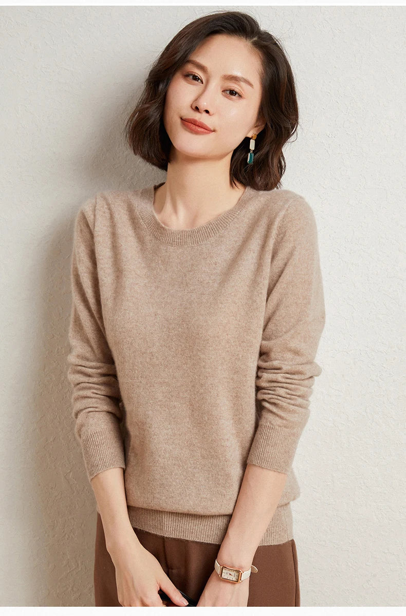 100%Merino Pure Wool Pullover Sweater For AutumnWinter Women's Round Neck Warm High-Quality Solid Color Basic Knitted Jumper Top