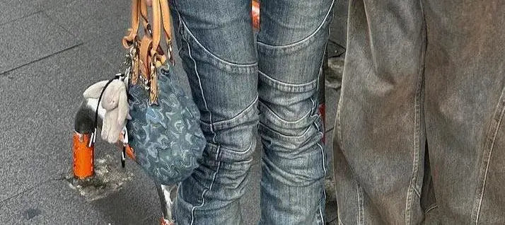 Women's Low Rise Flare Denim Pants Stacked Jeans Abi Bell Bottom Long Trousers Japanese Y2k Grunge Designer High Street Skinny