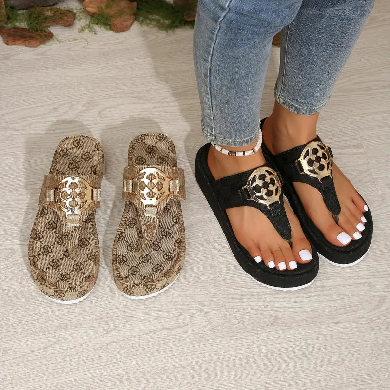 Women Flip-flops Fashion Platform Cool Slippers Summer Open-toe Beach Slippers Retro Embroidered Metal Buckle Designer Slippers
