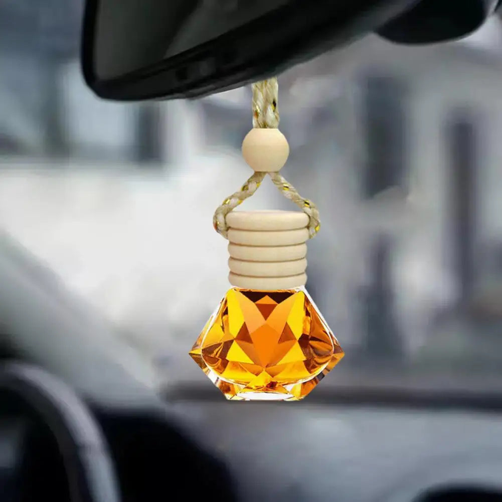Car Perfume Pendant Include Essential Oil Air Fresheners Novelty Auto Flavoring Air Freshener Diffuser Oil Fragrance Bottle