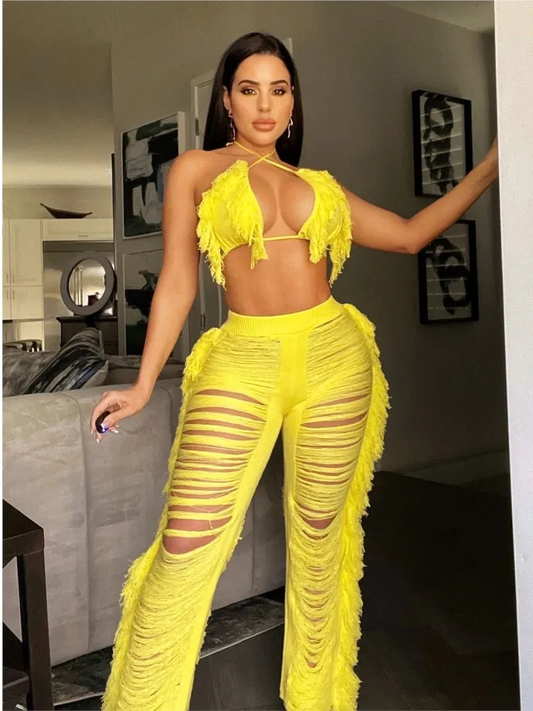 Sexy Women 2025 Knitted Set Two Piece Set Halter Backless Bra Crop Top Pants Crocheted 2 Pieces Set Hollow Out Crochet Beach Set