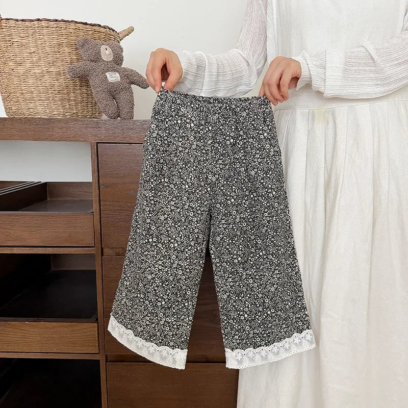 Korean Style Baby Girls Polka Dot Wide Leg Pants Lace Hem Loose Trousers Toddler Kids Elastic Waist Casual Fashion Pants