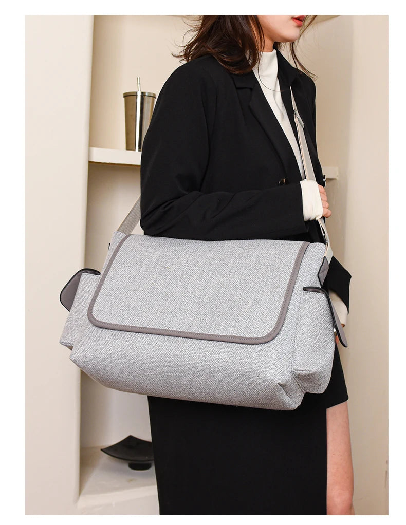 New Women's Large Capacity Canvas Shoulder Bag Casual Tote Handbag Trendy Messenger Bag for Everyday Use