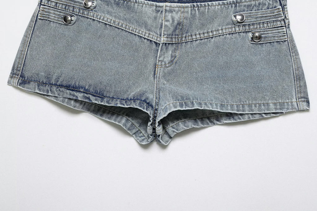 European and American style 2026 summer new women's clothing design sense close fitting denim jacket low waist shorts set