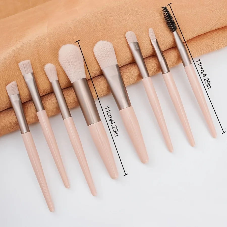 8Makeup brush set & 2Makeup sponge set，Suitable for women to use - Soft nylon bristles，Full coverage foundation/Blush/Eyeshadow