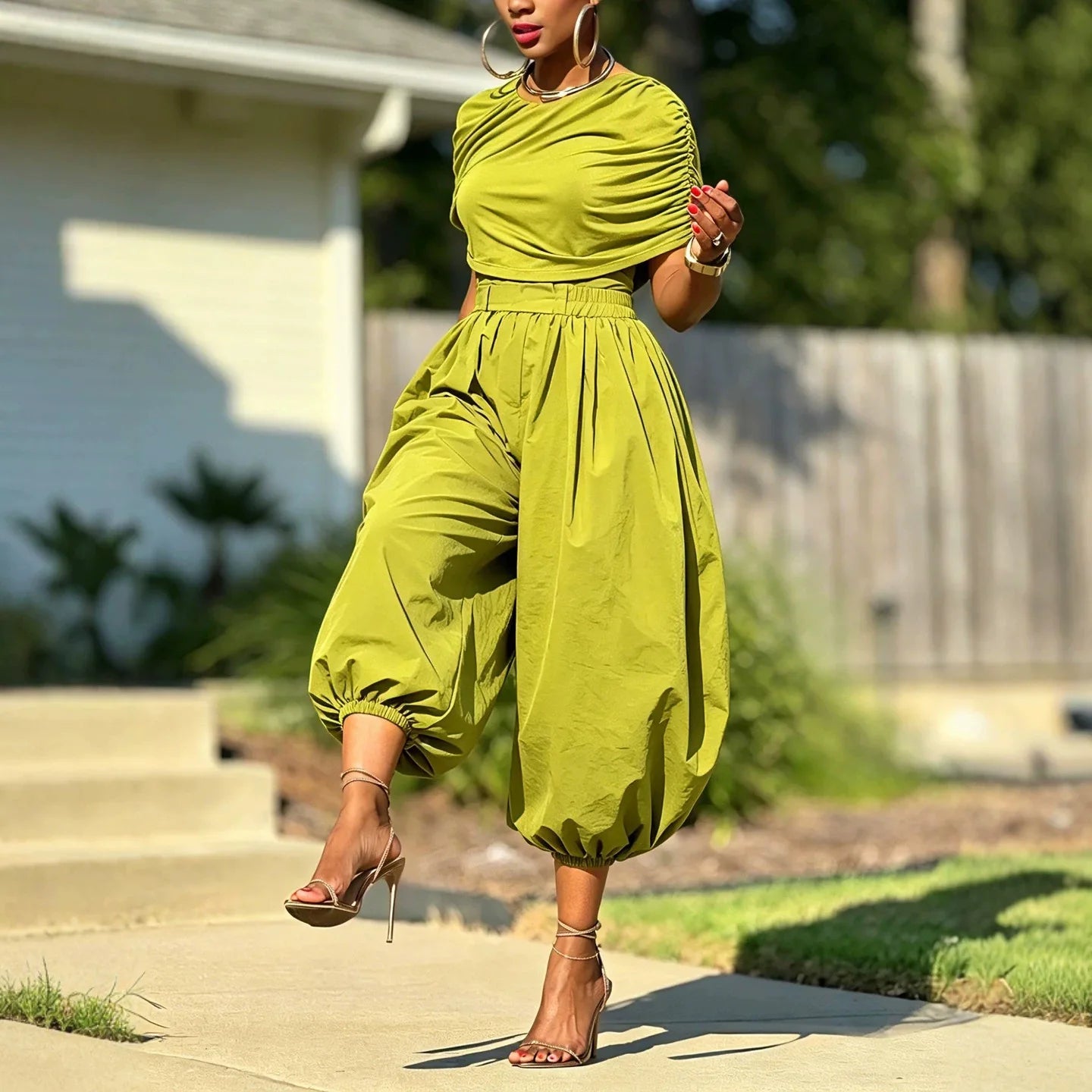 Two Piece Matching Set Ruched Short Sleeve Crop Top and Balloon Harem Pants Women Casual Streetwear Loose Baggy Wide‑Leg Outfit