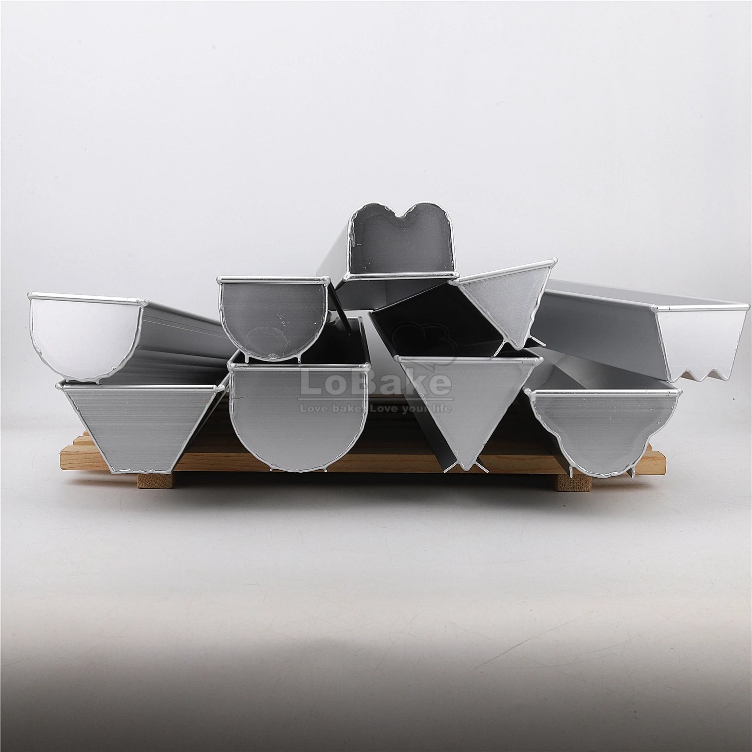 Long Style Bread Mousse Cake Mold Round Trigon Ladder Wavy Flower Shape Aluminium Dessert Steaming Moulding DIY Kitchen Gadgets
