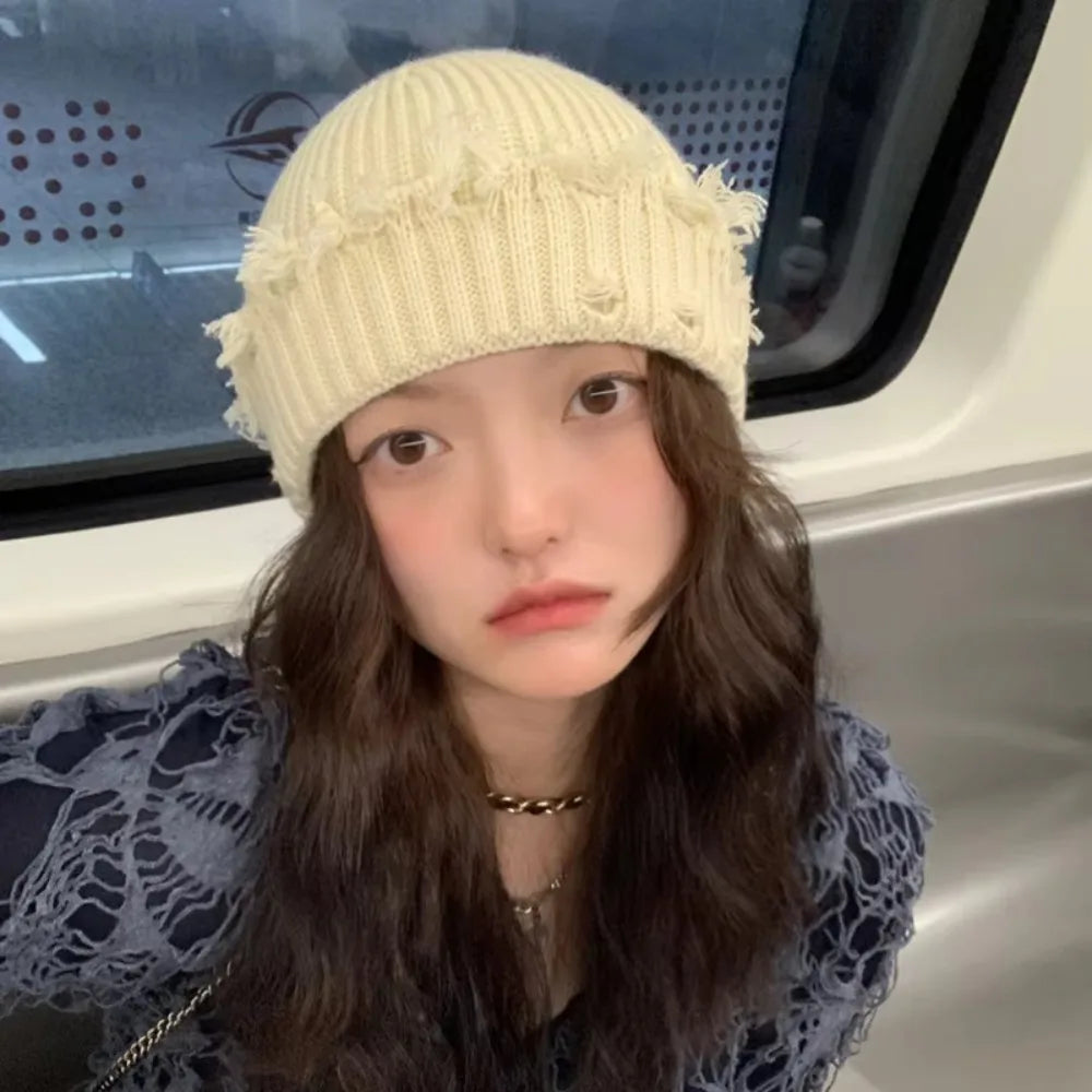 New Fall and Winter Hip Hop Trend Broken Brim Knitted Hat Woman Man Green Grey Black White Hole Cap Warm Hat Bonnets Fall
