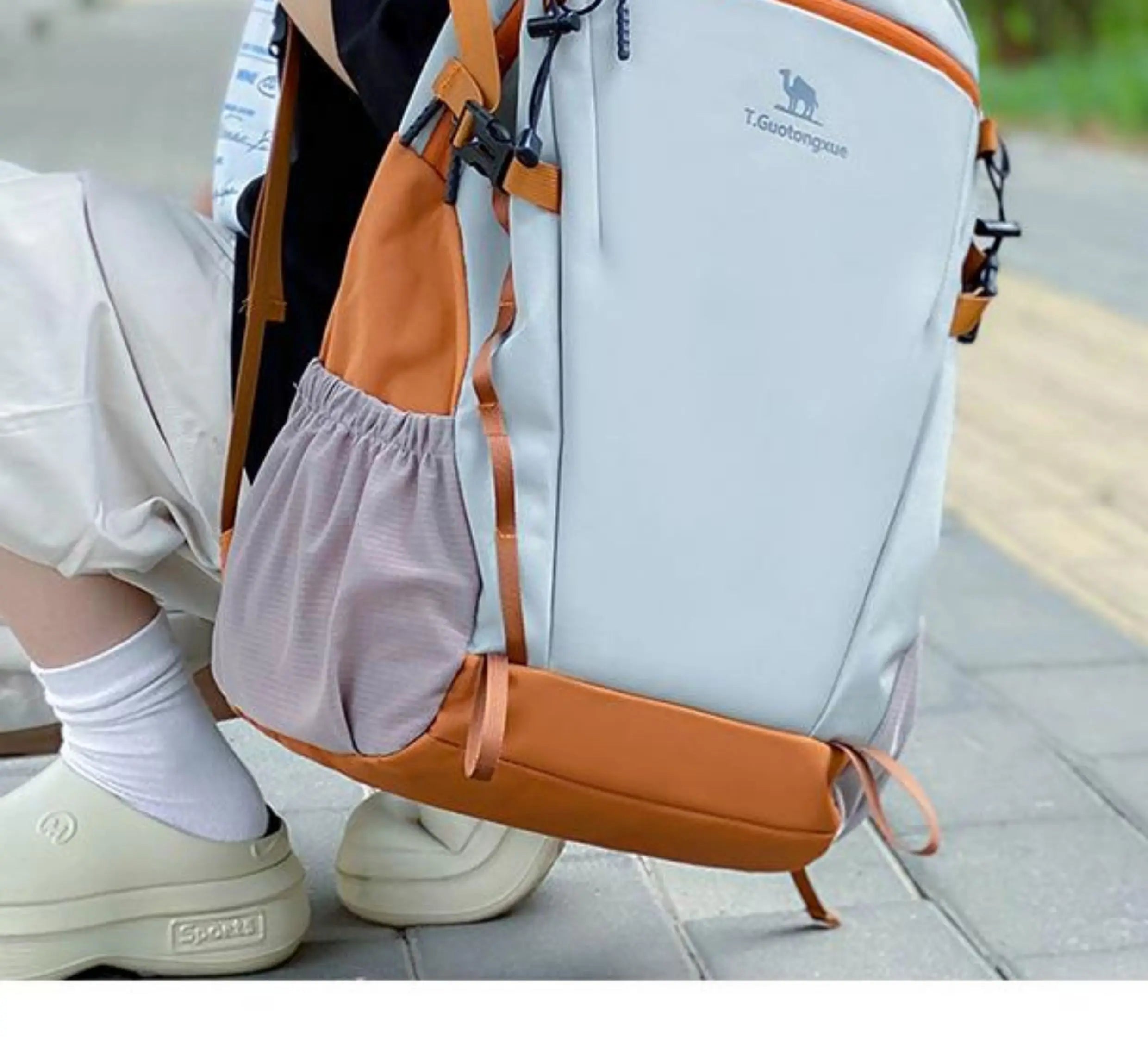 Men's Outdoor Large Capacity Backpack Travel Bag Women's Casual Hiking Bag Waterproof Lightweight Double Shoulder Bag