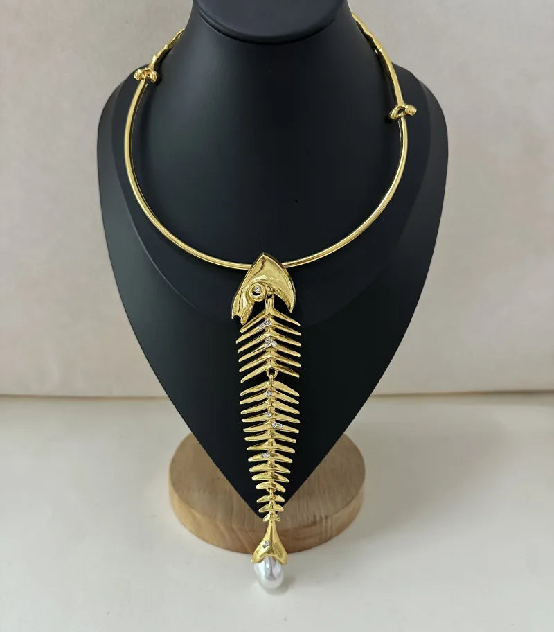Novelty Design Alloy Big Fish Bone Pendant Choker Necklace For Women Fashion Jewelry Exaggerated Brand Show Statement Necklace