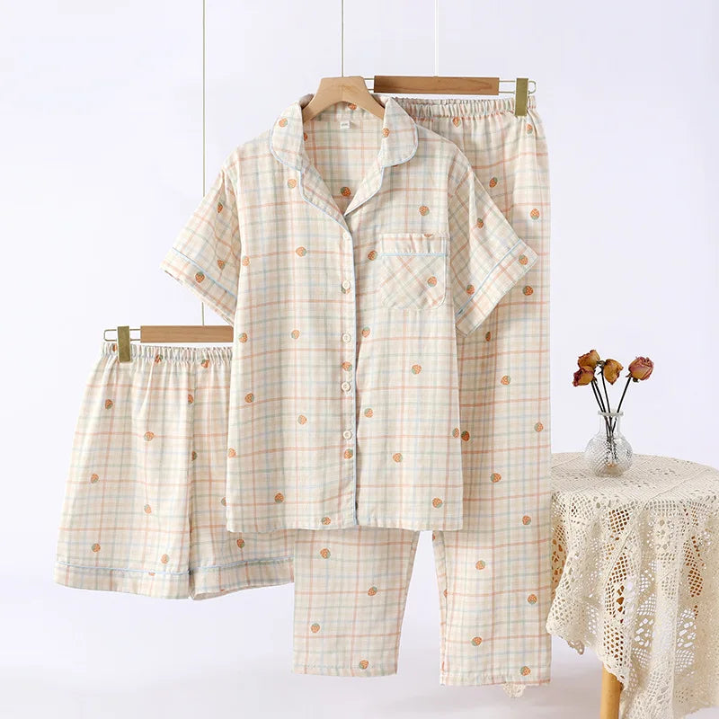 Three-piece Japanese-style pajamas women spring and summer autumn 100% cotton gauze short-sleeved shorts trousers summer suit ho