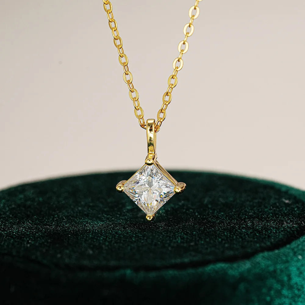 1CT / 2CT Emerald Heart Pear Princess Moissanite Diamond Pendants Necklaces For Women S925 Silver Fine Jewelry Women's Pendants