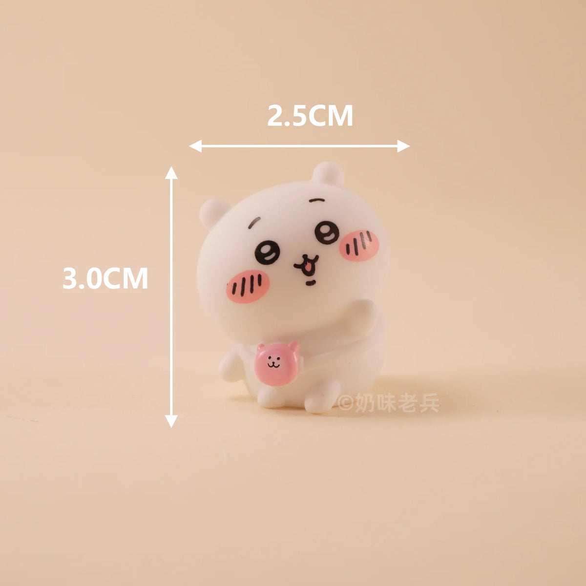 Cute Momonga Hachiware Mini figurine cute cartoon Chiikawa Usagi in-vehicle ornament desktop trinket gifts for girls