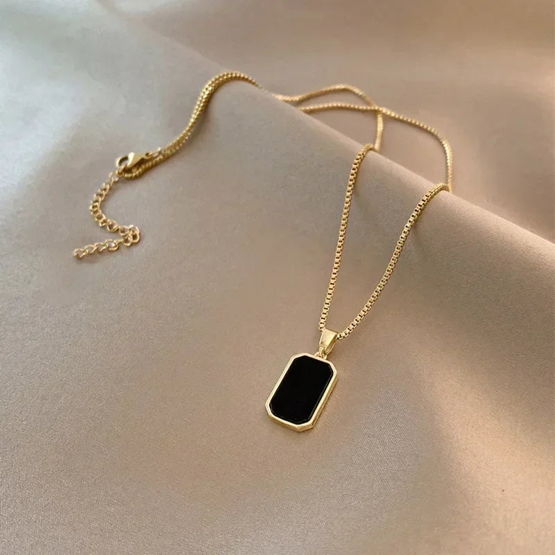 Necklaces Exquisite Minimalist Square Pendant Choker Chains Fashion Necklace For Women Jewelry Party Gifts Подвеска На Шею