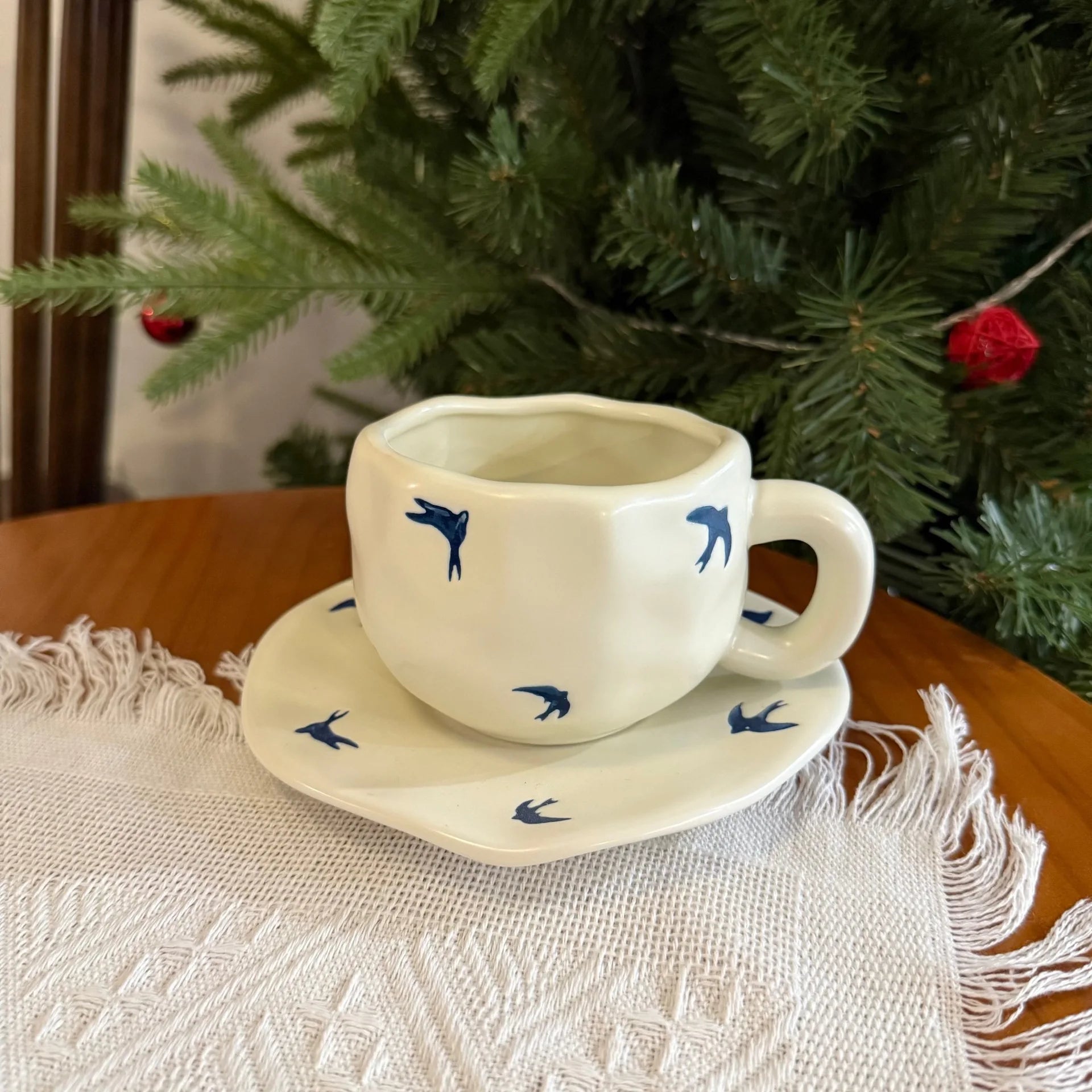 ins style retro flower ceramic cups and saucers, hand-squeezed irregular coffee cups and saucers, afternoon tea cups and saucers