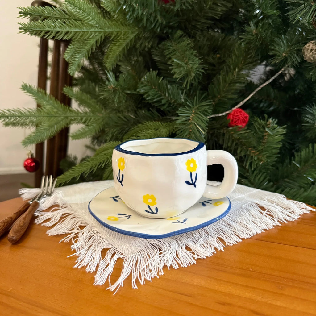 ins style retro flower ceramic cups and saucers, hand-squeezed irregular coffee cups and saucers, afternoon tea cups and saucers