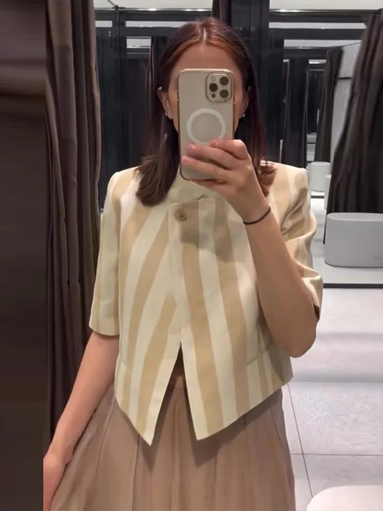 Women Chic Stripe Cropped Blazer Jacket Stand Collar 3/4 Sleeve Single Breasted Shoulder Pad Top 2026 Summer Fashion Street Coat