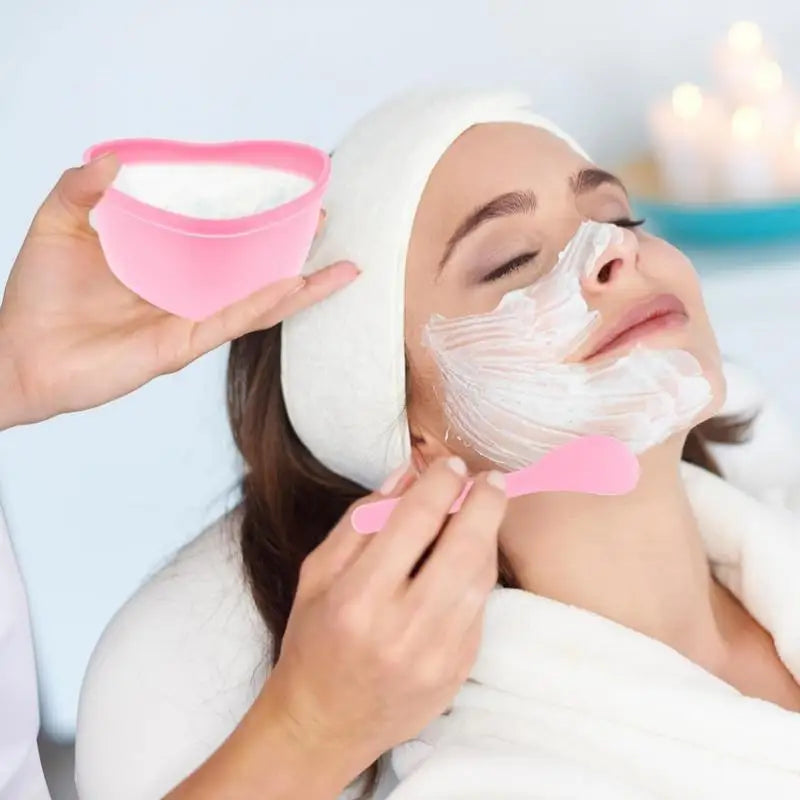 3/6 Sets Heart-Shaped Facial Mask Mixing Bowls with Scraper - Plastic DIY Skin Care Tools for Family And Salon Use