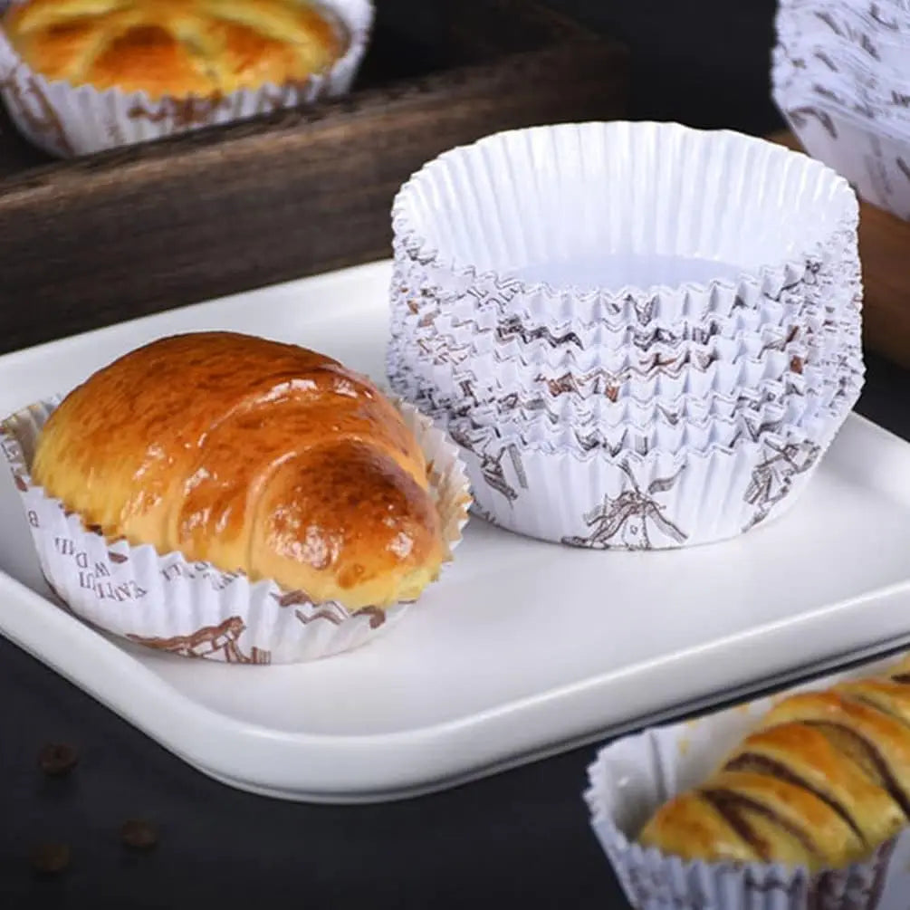 100Pcs Cupcake Liners Greaseproof Baking Cups, Non-Stick Paper Baking Cups, Oval Cake Paper Mufin Liners for Muffins, Cupcakes