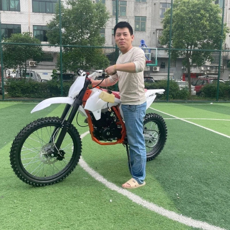Two-Wheel Off-Road Motorcycle Fuel All-Terrain Mountain Off-Road Professional Racing Motorcycle