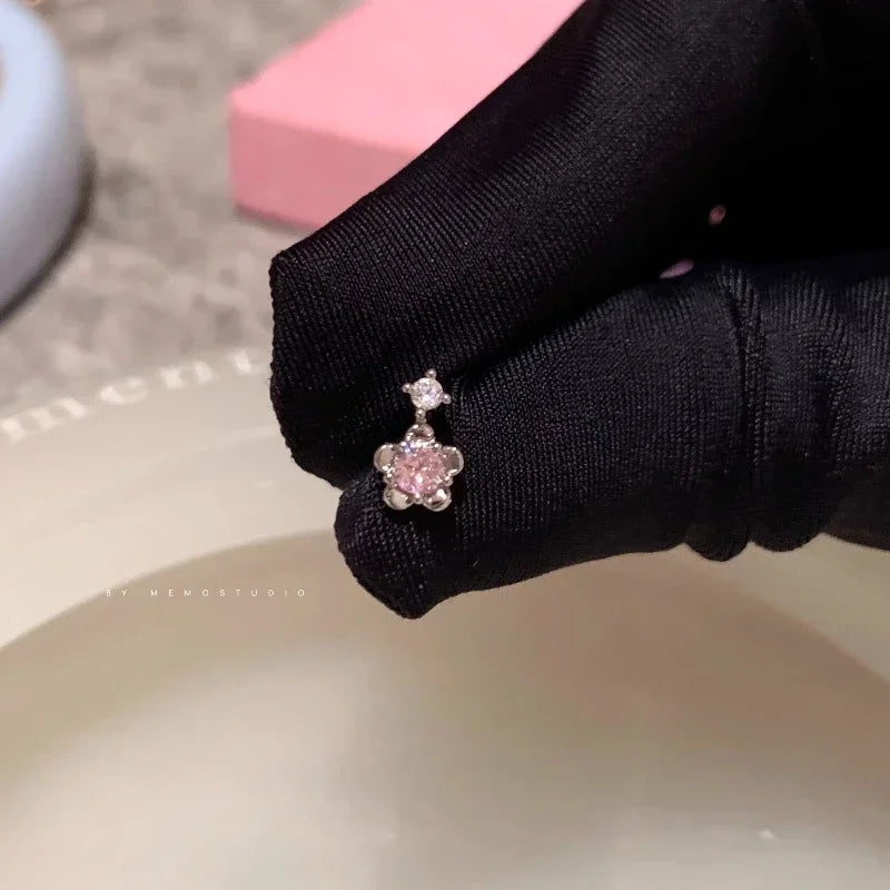 1 PCS New Fashion Cute Pink Zircon Crystal Ear Bone Nail 316L Medical Titanium Steel Earrings for Women Y2K Punk Jewelry